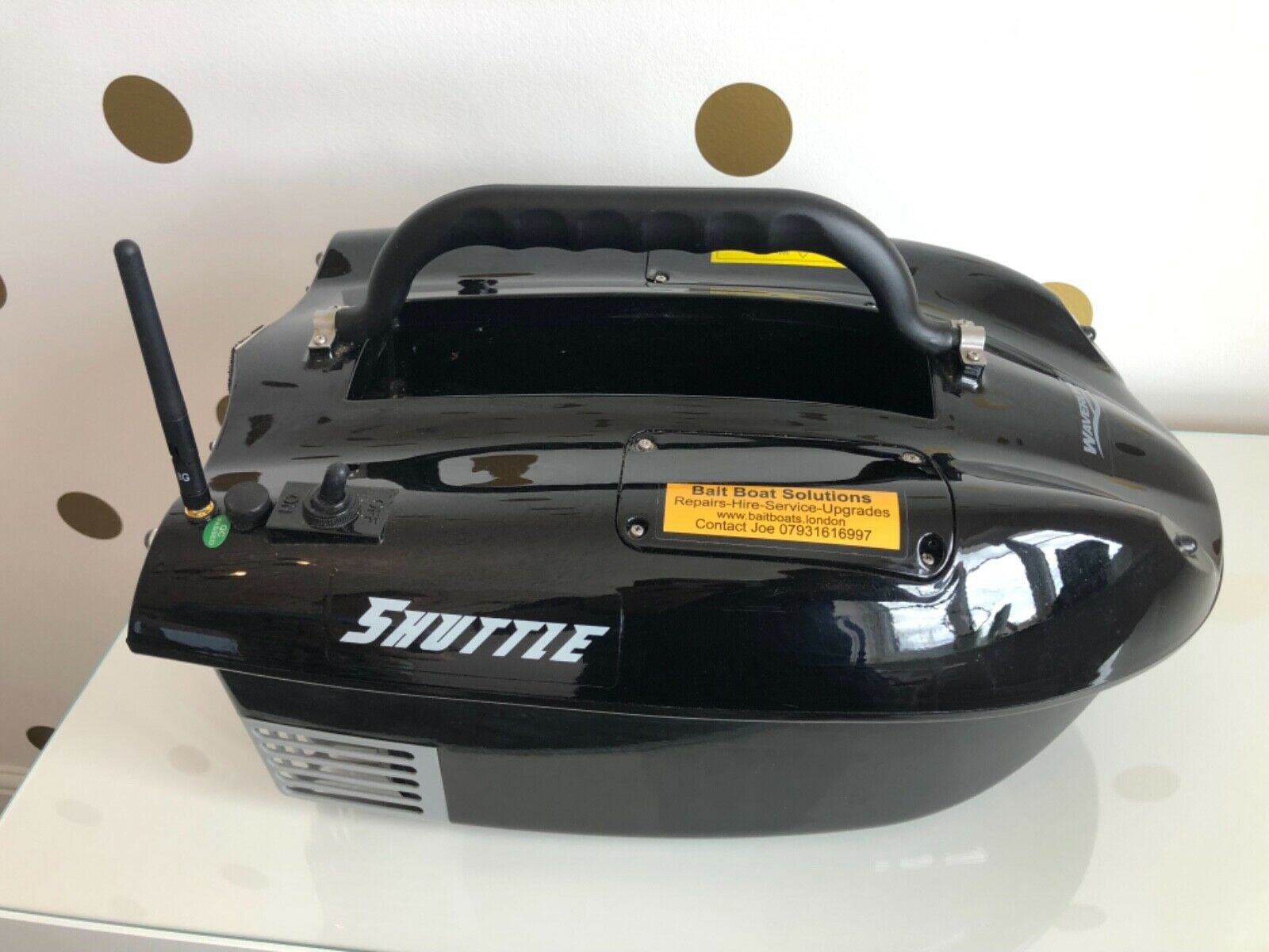 Waverunner Shuttle bait boat - Anglers' Net